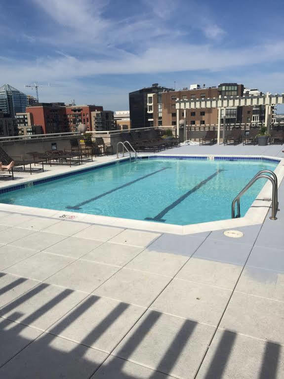 Boq Lodging In Rosslyn Washington Eksteriør bilde