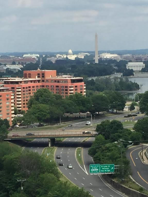 Boq Lodging In Rosslyn Washington Eksteriør bilde